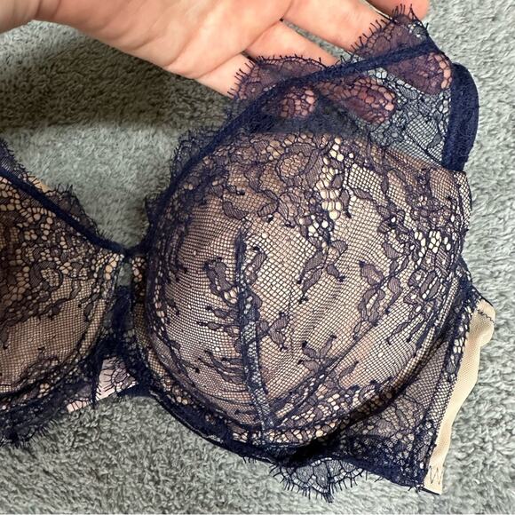 Victoria's Secret Blue Lace Push Up Bra NEW Size 38D - Picture 5 of 6